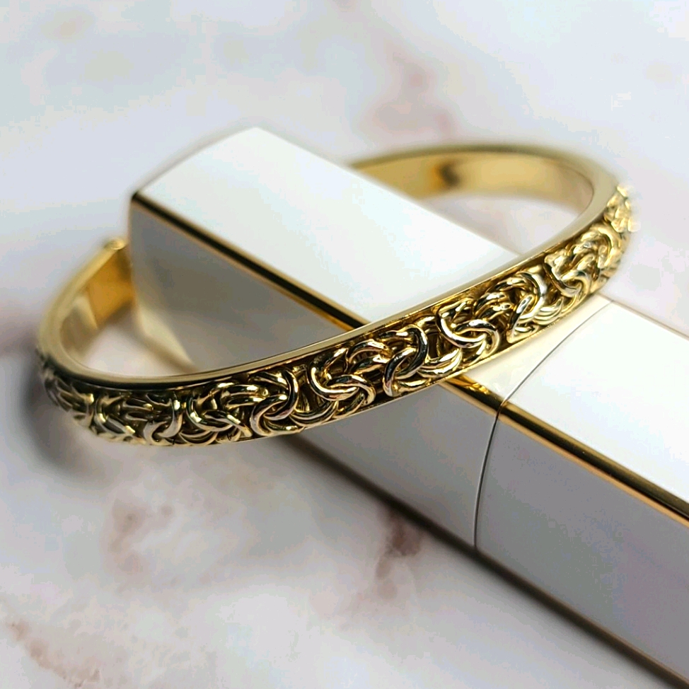 18 Kt Gold Plated Womens Bizantine Cuff